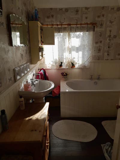 Bright sunny double  room Main Photo