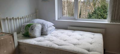 Lovely double room in Far Headingley  Main Photo