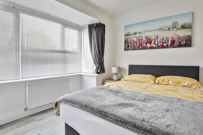 High Quality Double Room in Doncaster  Main Photo