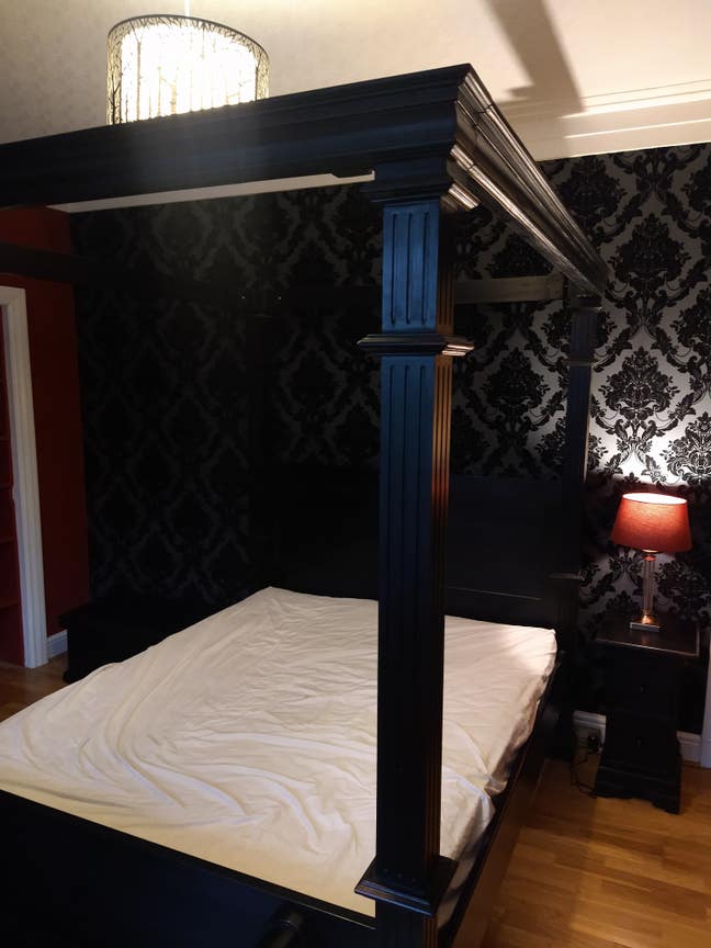 Double room. Rent includes all bills. Main Photo