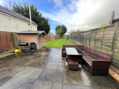 Double Room in 7 Bed Professional House Share Main Photo