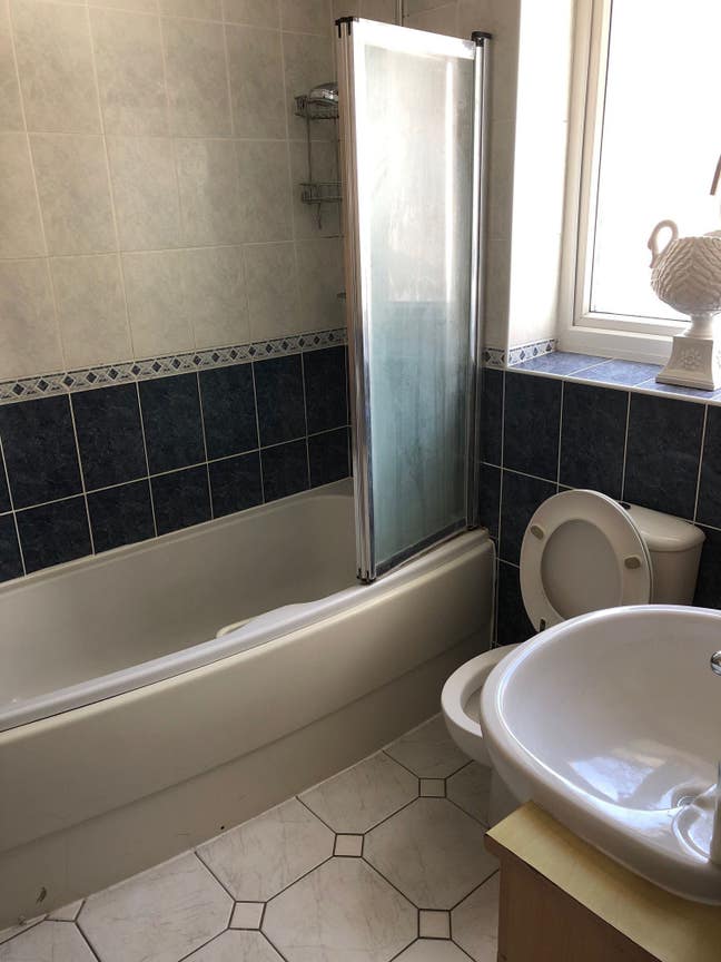 Furnished Double Room for Rent.  Main Photo