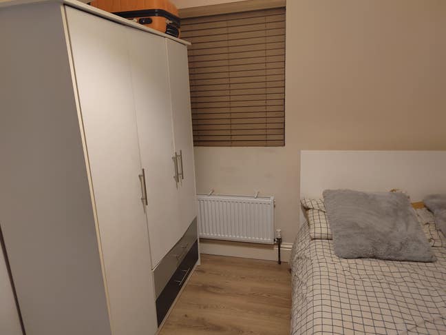 Lovely double room near St Helier hospital Main Photo