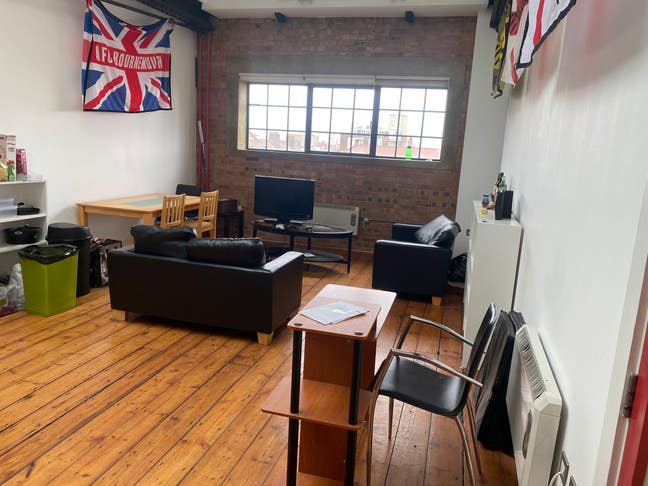 Room in Spacious Aldgate East Flat - Wool House Main Photo