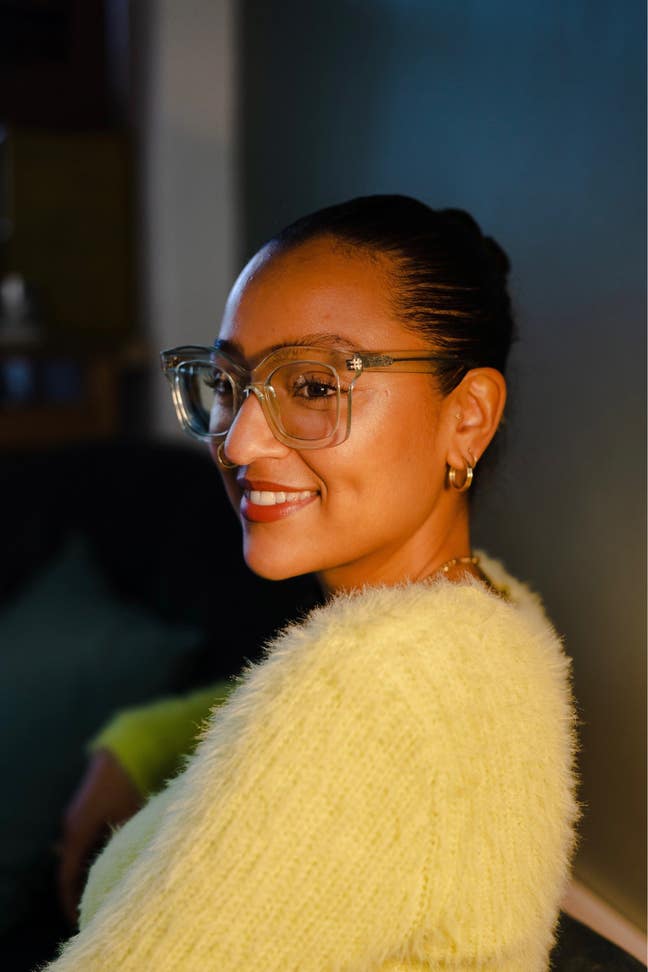 Professional  33yo looking for a flat/houseshare Main Photo