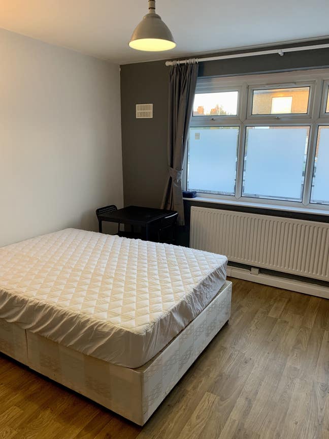 Lovely Double Room with Garden Main Photo