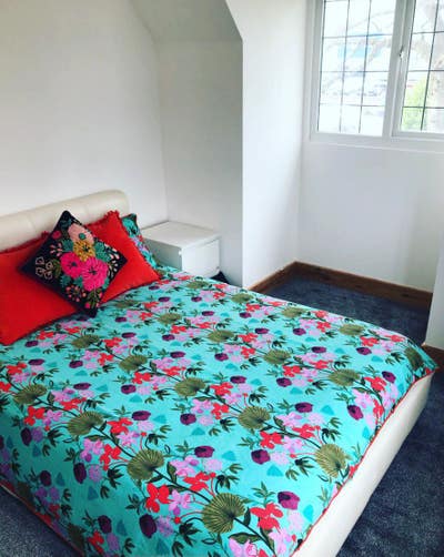 Double room in quiet professional home  Main Photo