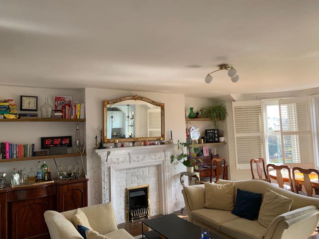 Large en-suite double in West End Victorian flat Main Photo