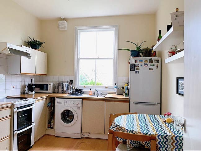 Large double room in Surbiton Main Photo