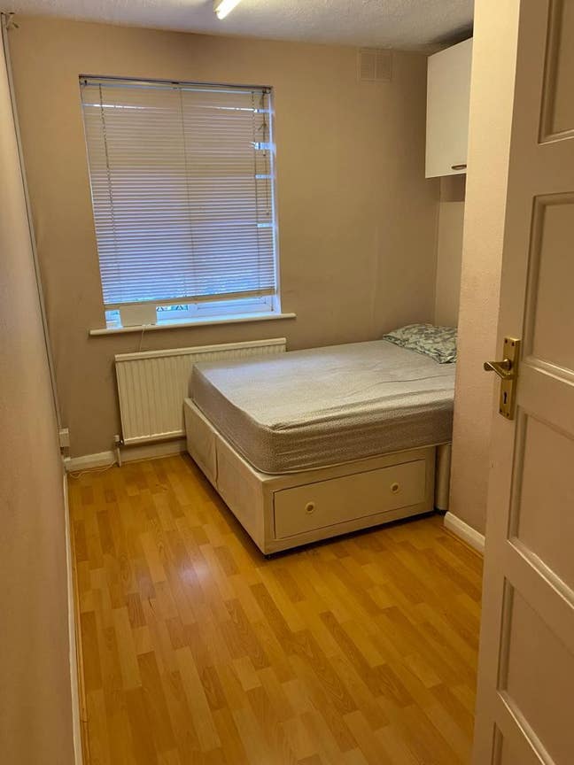 Double room to rent in New Malden  Main Photo