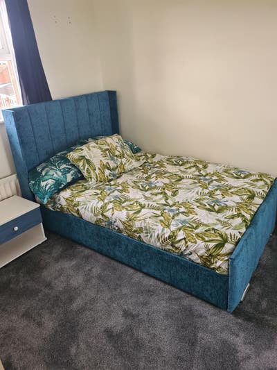 Double room with own toilet and basin Main Photo