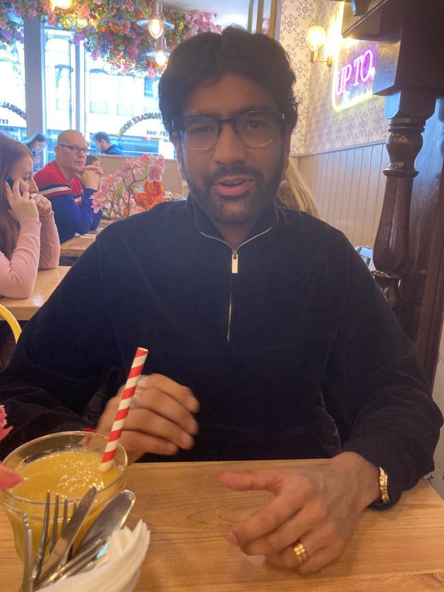 27, professional male looking for a double room Main Photo