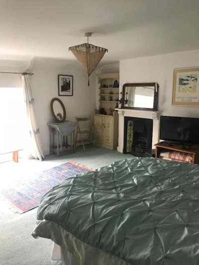 Monday to Friday Large Room to Rent in Wookey Hole Main Photo