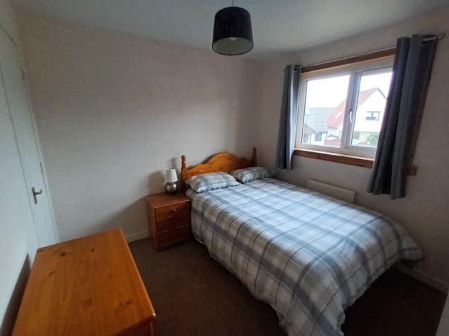 Double Room for Rent : Mon - Fri Main Photo
