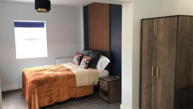 Private Entrance Studio-Style Room | Bills Include Main Photo