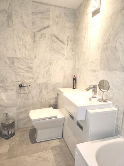 Spacious Kingsize Room to Let Hoddesdon Main Photo