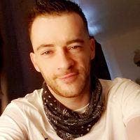 32 year old Male seeks a single or double room Main Photo