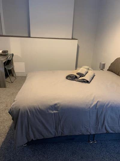 Refurbished fully furnished 3 bed property.  Main Photo