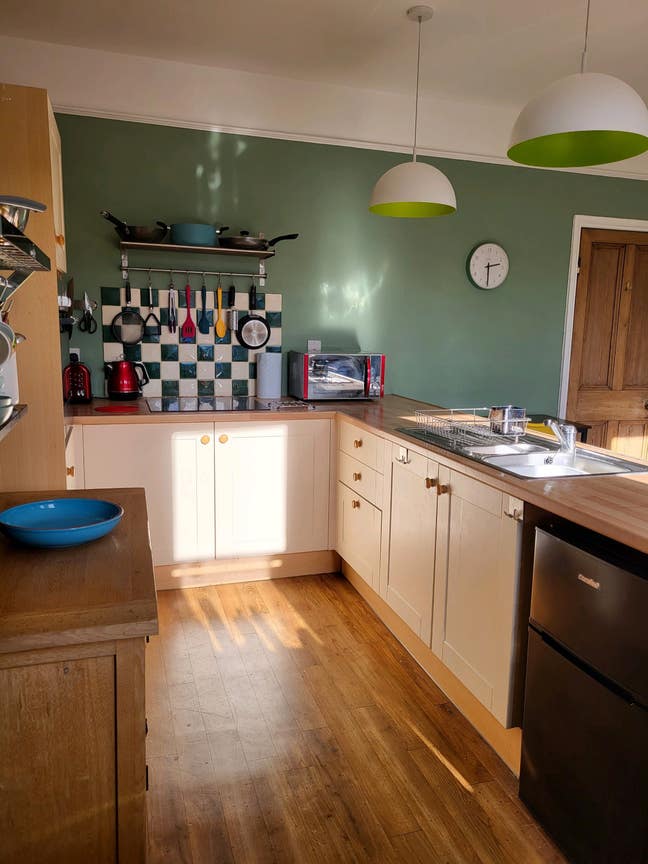 Premium Town Centre Accommodation  Main Photo