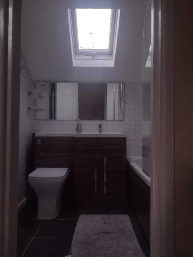 Room for rent  Main Photo