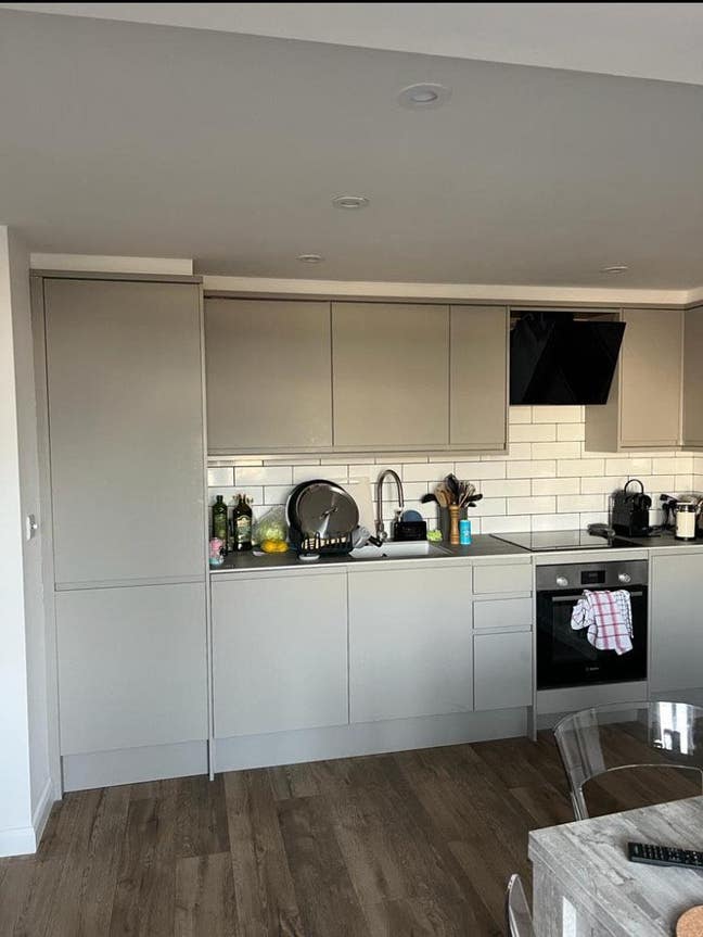 Double room to let for  a single person Main Photo