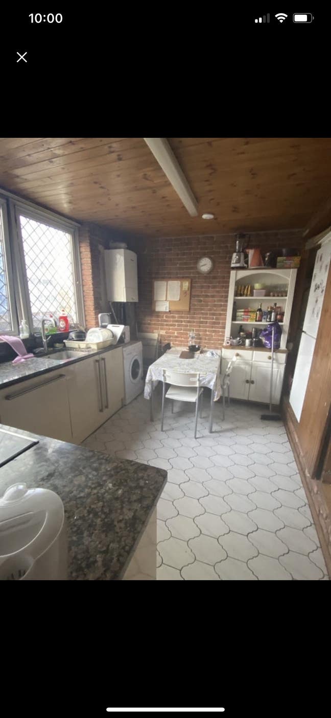 Lovely single rooms in Holland Park Main Photo
