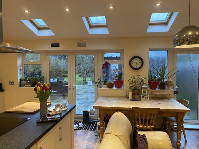 Rooms to rent in large luxury house - Buckden  Main Photo