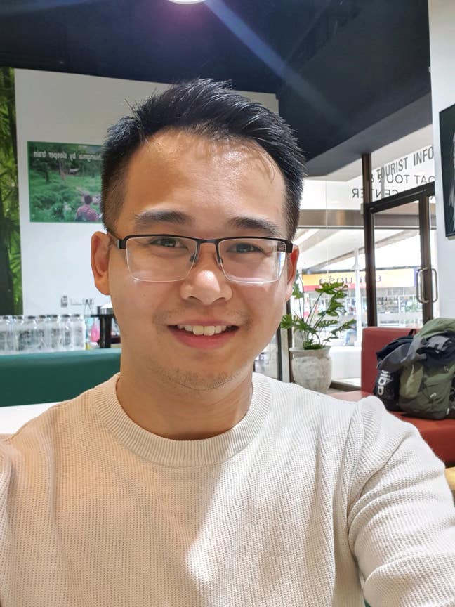 Looking for buddy up and flat/house share Main Photo