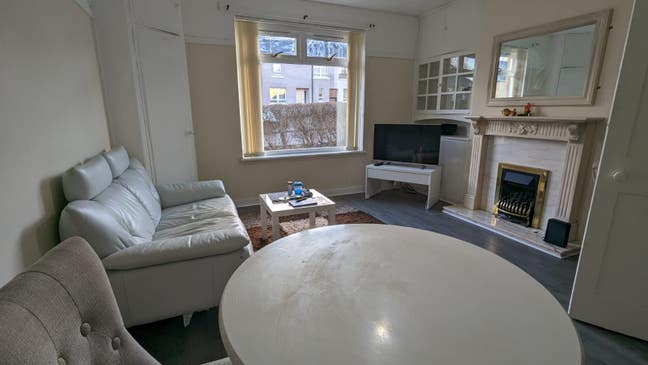 House for female flatmates  Main Photo