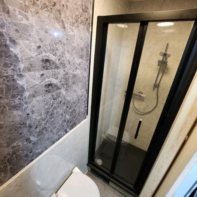 Amazing Studio In Vibrant Location All Bill Incl Main Photo