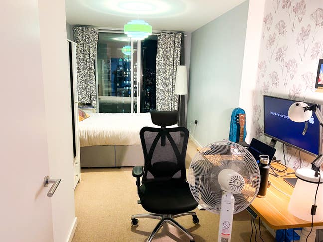 Spacious Double room on 23rd Floor for sublet Main Photo