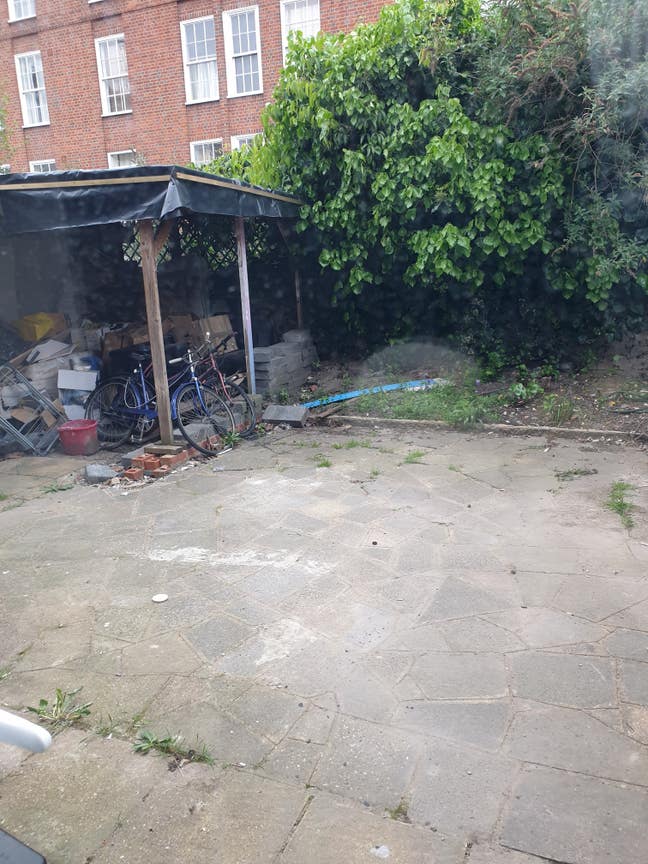 New XL DBL'+Lounge+ Garden, 2x Baths & 5min Sta !! Main Photo