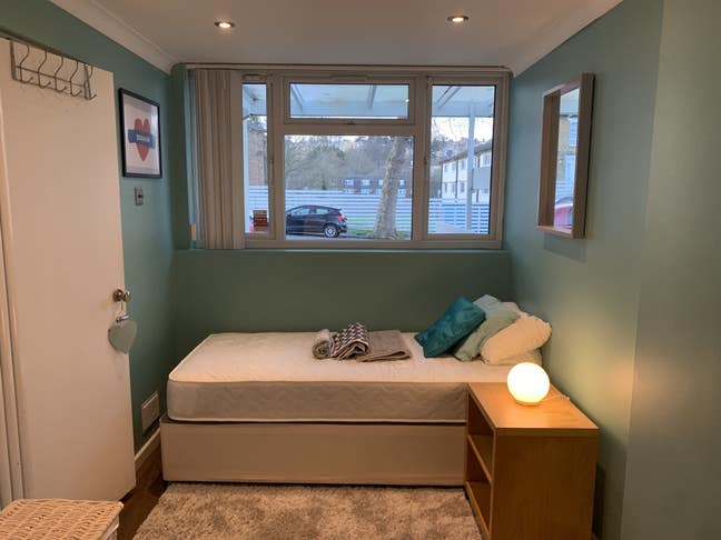 Bright Double Room £725 *inc All Bills* Sydenham Main Photo