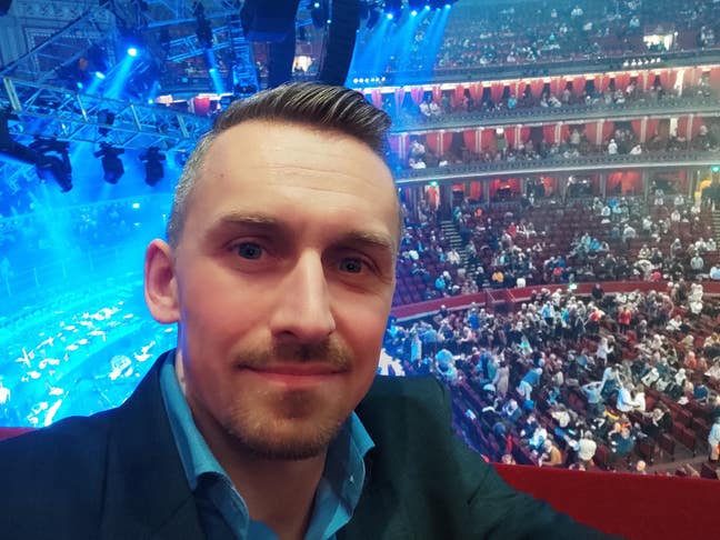 Studio or Double Room wanted, up to £1000/m Main Photo