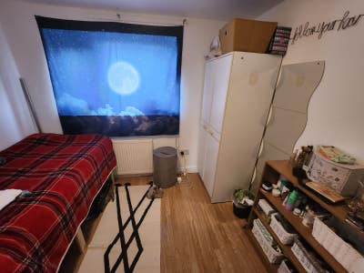 Lovely Bright Single  Room in Kingsbury Main Photo