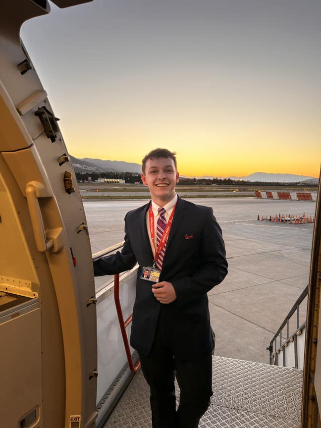 Josh, flight attendant Heathrow:)) Main Photo