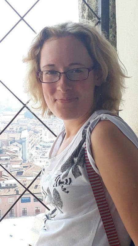 Room needed for a friendly chilled female  Main Photo