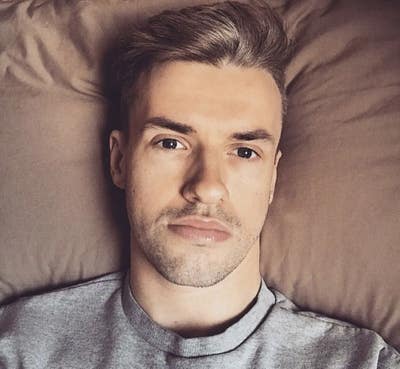 Professional Seeking Flat ASAP Main Photo