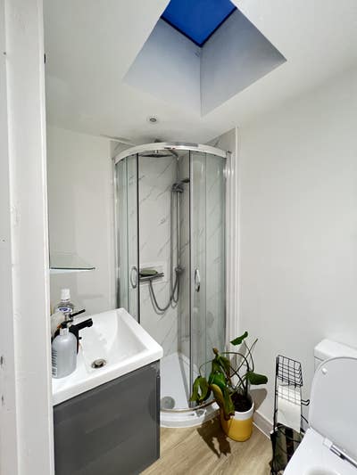 En-suites Double Bedroom in Watford Main Photo