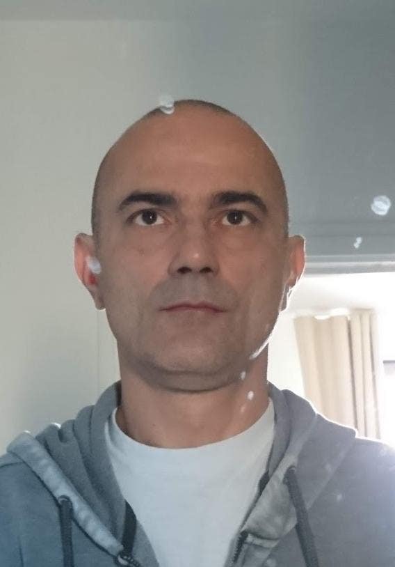 Professional male looking for a single or dou... Main Photo