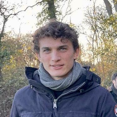 Looking for a house / flat share south of the... Main Photo