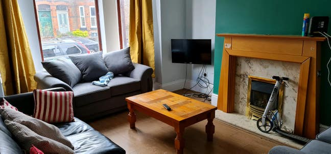 Chorlton Green - Huge Double Room- All Bills  Main Photo