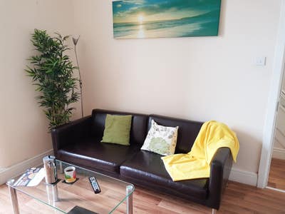 Double En-suite 🛏 Short walk to Stretford Tram 🚊 Main Photo
