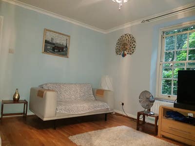 Central Comfortable Double Room Main Photo