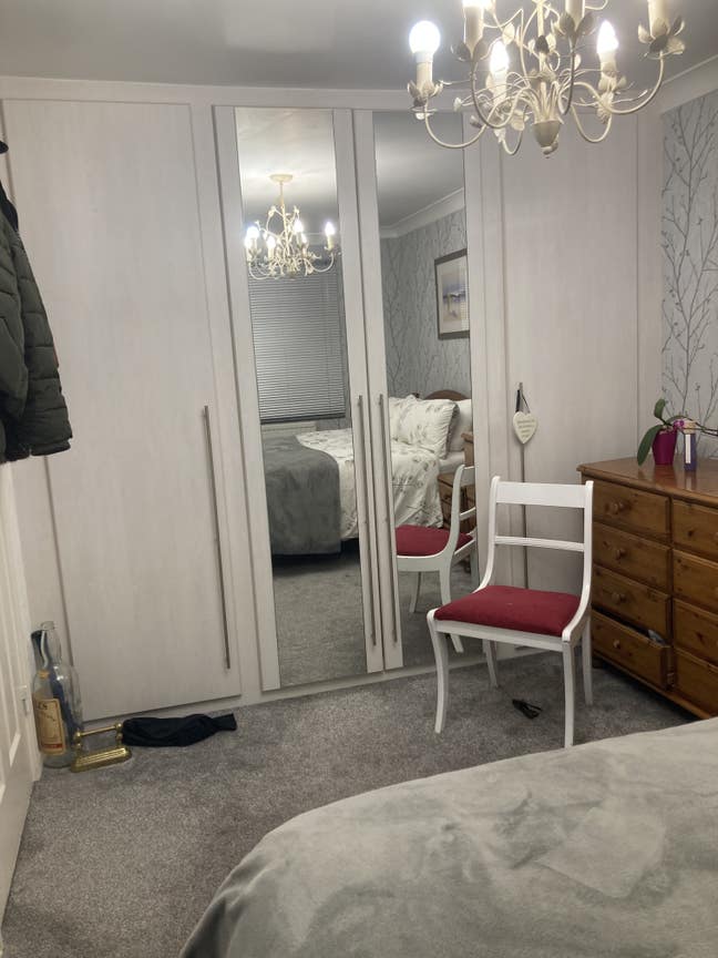 Double bedroom  Main Photo