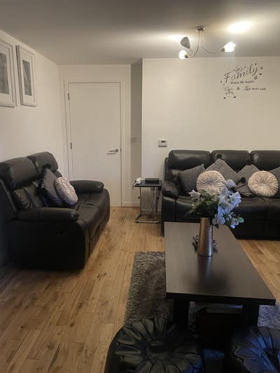 Large Double Bedroom in lovely Bermondsey flat! Main Photo
