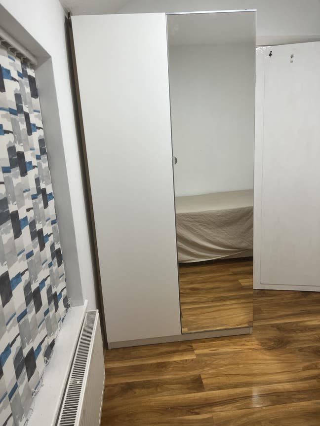  Room  to  let for female tenant (preferred) Main Photo