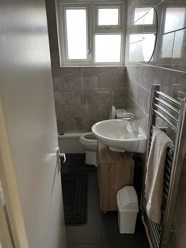 Double bedroom for rent  Main Photo