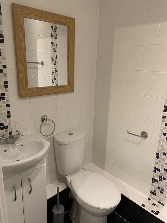 Spacious double furnished room-All inclusive bills Main Photo