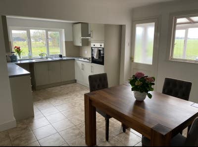 Mindful, countryside living  Main Photo